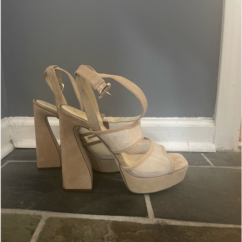 Jessica Simpson suede/ mesh bone platforms. Slightly worn.